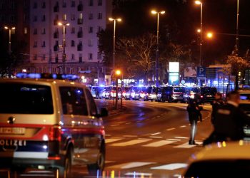 MAEIE: nu există cetățeni moldoveni afectați în atac la Viena. Mărturii de la fața locului | VIDEO