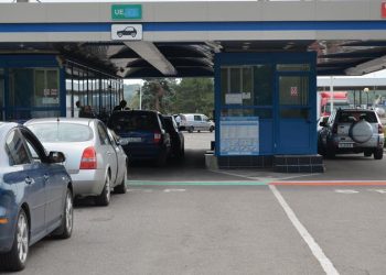 Минздрав обновил список стран «красной зоны» по ковиду