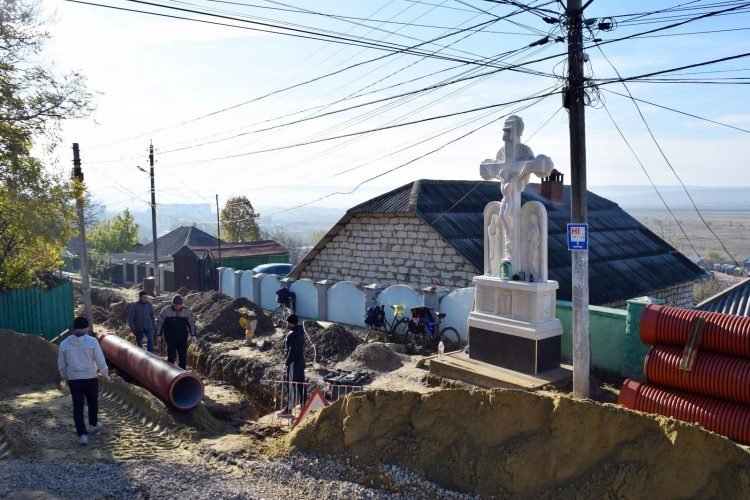 La Orhei, continuă renovarea străzilor cu aplicarea celor mai moderne tehnologii