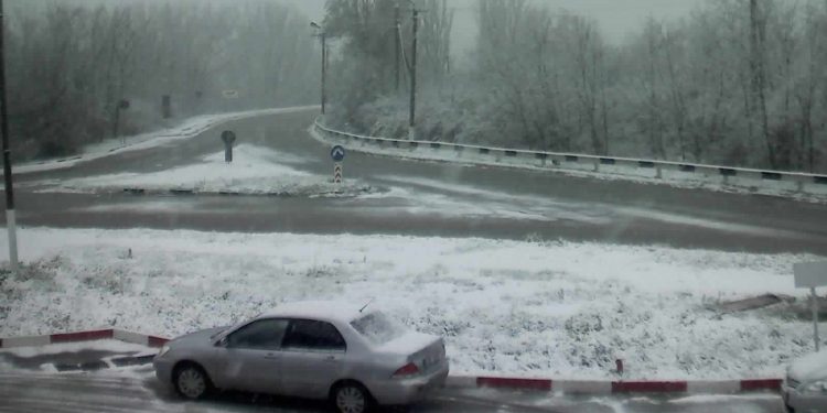 Primii fulgi la sudul republicii. Mai multe raioane, acoperite de zăpadă