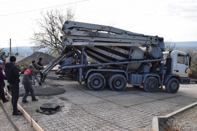 La Orhei, continuă renovarea străzilor cu aplicarea celor mai moderne tehnologii