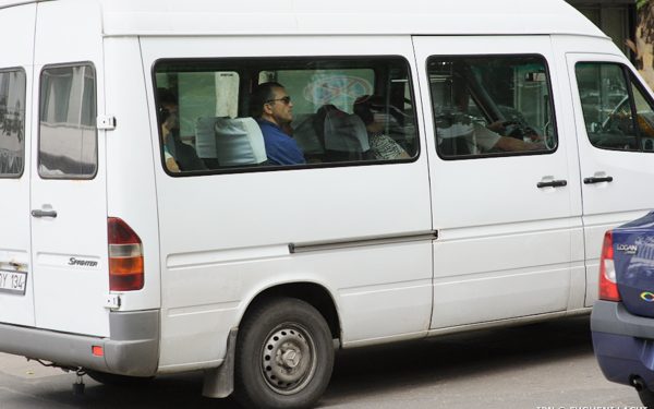 Un șofer de microbuz de rută din Chișinău, prins beat criță la volan