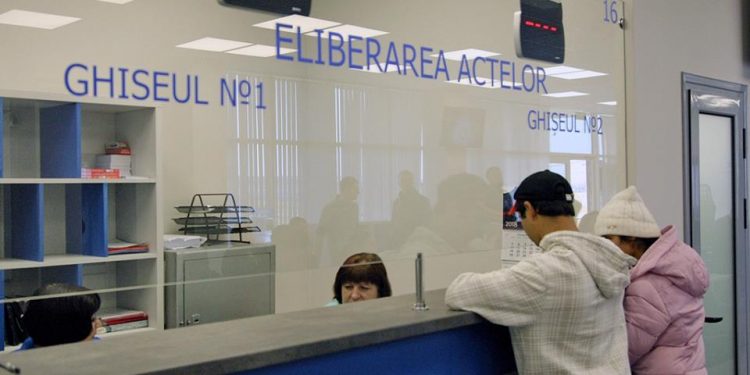 Câte persoane au solicitat acte provizorii în ziua alegerilor. Bilanțul Agenției Servicii Publice