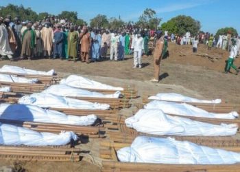 Masacru în Nigeria: Peste o sută de persoane au fost ucise în “cel mai sângeros” atac jihadist de anul acesta | VIDEO