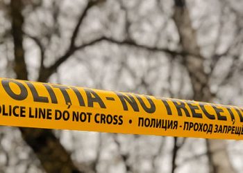 În ultimele zile, era tăcut și nu discuta cu nimeni: Cum explică medicii comportamentul bărbatului care a sărit în gol de la etajul patru | VIDEO