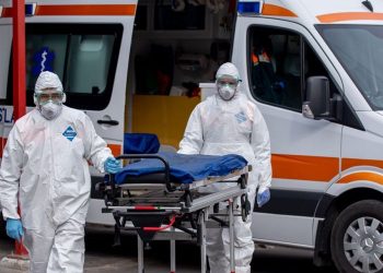 Власти сообщили о 19 случаях смерти пациентов с COVID-19