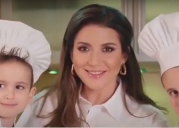 Artiști emeriți din țară și de peste hotare, deputați și telespectatori fideli au transmis urări și cuvinte de felicitare pentru Televiziunea Centrală și Orhei TV | VIDEO