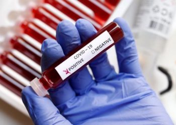 După primul tur al alegerilor, circa 20 de membri ai birourilor electorale au fost testați pozitiv la COVID-19 | VIDEO