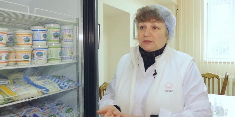 GOSPODARI ACASA |  FABRICA DE UNT DIN FLOREŞTI  11.12.2019