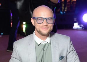 Соведущий «Вечернего Урганта» попал в реанимацию