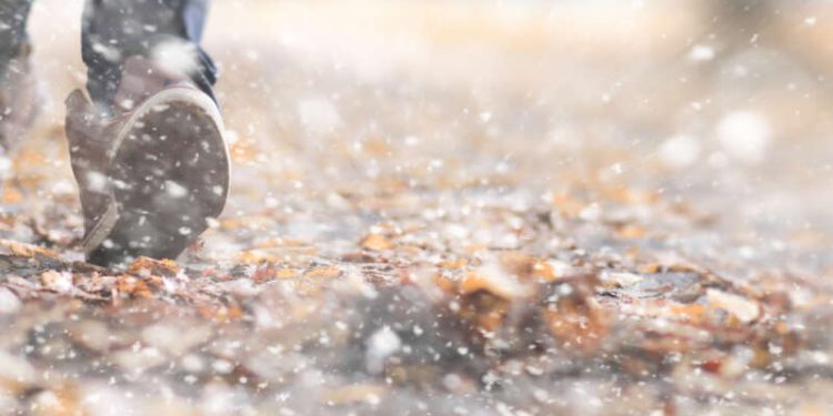 Încet, dar sigur, vine iarna. Meteorologii prognozează frig şi lapoviță pentru acest sfârșit de săptămână