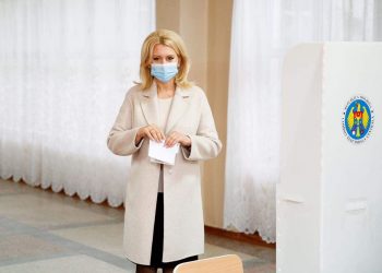 Violeta Ivanov: Am votat pentru pensii, salarii și un trai decent pentru cetățeni