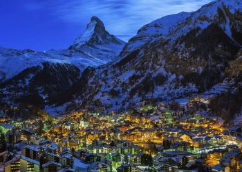 Turism montan pe timp de pandemie. Cum vor activa staţiunile de schi din România, în contextul COVID-19