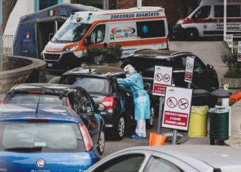 COVID-19 în lume: Situație catastrofală din nou în Italia, România prelungește starea de alertă, Belgradul nu mai are loc pentru pacienți | VIDEO