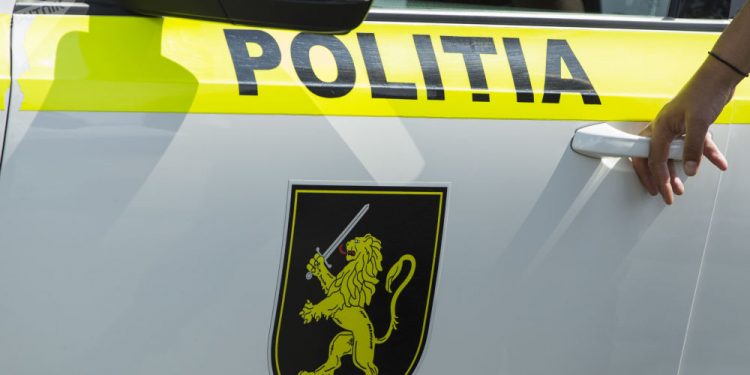 Bărbat lovit mortal de două microbuze: Detaliile oamenilor legii. Autoritățile locale bat alarma | VIDEO
