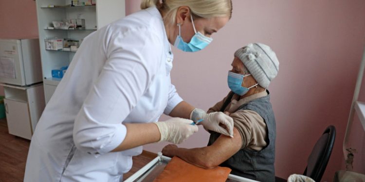 Centrul European pentru Prevenirea şi Controlul Bolilor: Vaccinarea Covid-19 ar putea începe în primul trimestru al 2021