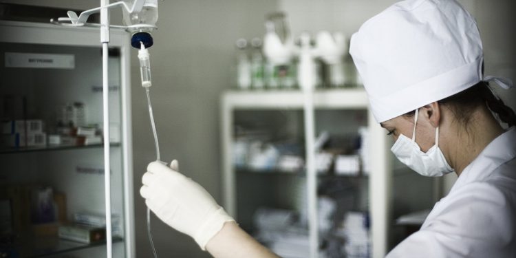 Metalul scos din clădirea avariată a Filarmonicii Naționale va fi vândut