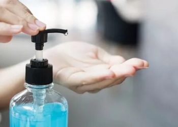 Учебным заведениям передадут более 500 тонн дезинфицирующего средства для рук