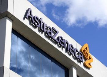 Первая страна в мире одобрила вакцину AstraZeneca