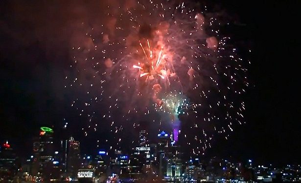 Жители Новой Зеландии и других стран уже встретили 2021 год