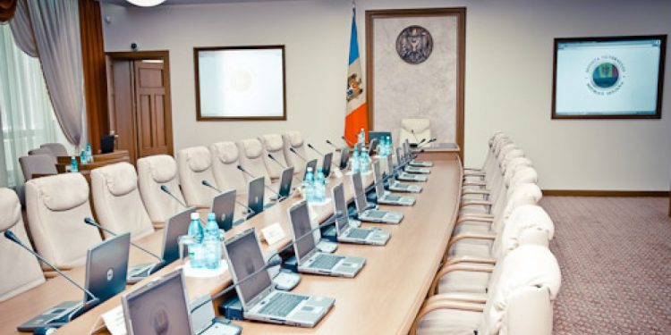 Cine ar putea fi desemnat prim-ministru interimar de la 1 ianuarie 2021