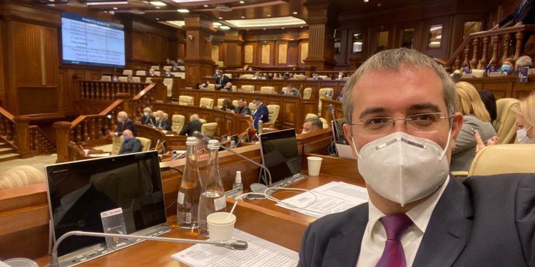 Sergiu Sârbu despre legea SIS-ului: Mi se pare că președintele ales a pășit cu stângul