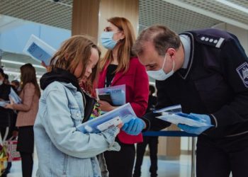 Zece mii de truse de protecție individuală vor fi distribuite călătorilor la punctele vamale din țară