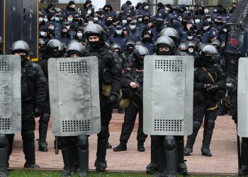 Politolog: În spatele protestelor fermierilor stau partidele de dreapta, care vor demisia Guvernului Chicu | VIDEO