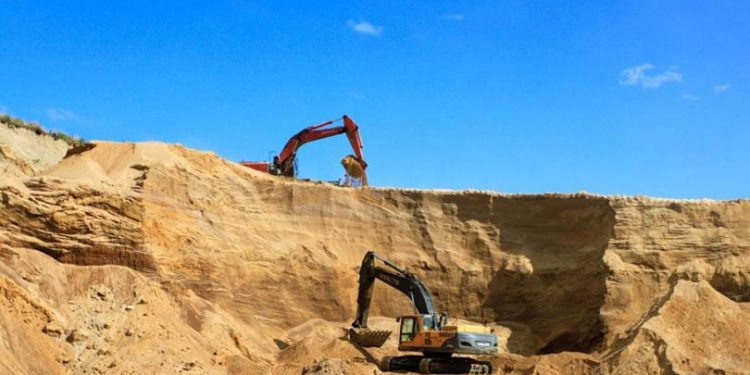 Prejudiciul cauzat în urma exploatării ilegale a subsolului din ultimii doi ani se ridică la zeci de milioane de lei