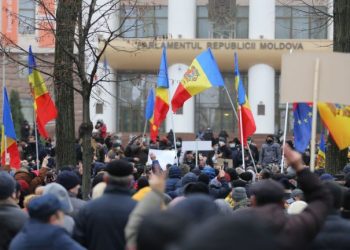 ГИП: Гражданам старше 63 лет запрещено выходить на протест 6 декабря