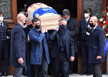 Дом чемпиона мира по футболу Росси обокрали во время его похорон