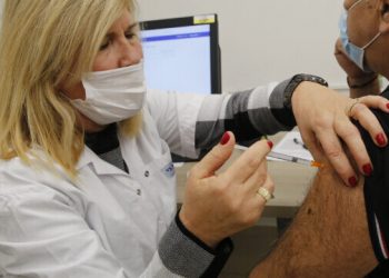 Un bărbat din Israel a făcut infarct după ce a fost vaccinat împotriva Covid-19