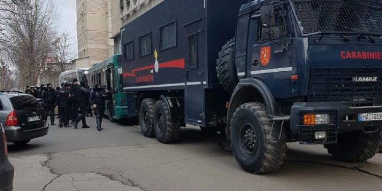 Mobilizare în jurul Parlamentului: Se anunță noi proteste astăzi