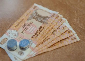 Ion Chicu, apel către deputați: Concentrați-vă pe legile bugetare. Vom avea mari deficiențe la achitarea salariilor și pensiilor | VIDEO