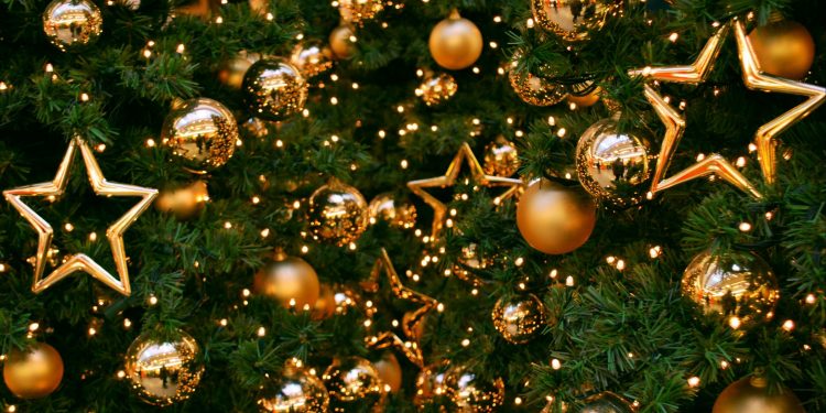 Deputatul Platformei „Pentru Moldova” Corneliu Padnevici a participat la inaugurarea pomilor de Crăciun din localitățile Șolcani și Pârlița