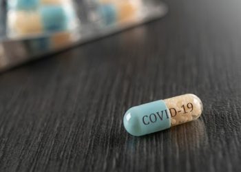 Noi reguli de tratament pentru COVID-19 în România: Plasma nu și-a dovedit eficiența. Asimptomaticii nu necesită medicație