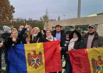 Moldovenii din diasporă pot să-și achite facturile și creditele accesate în țară cu ajutorul unei aplicații | VIDEO