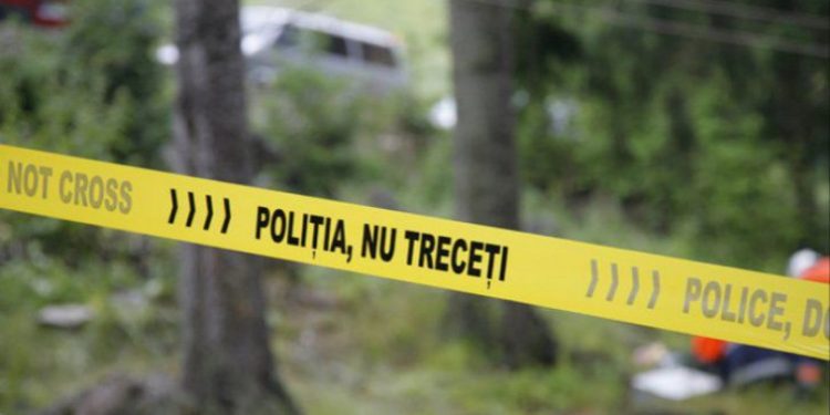 Femeie ucisă cu sânge rece, de propria fiică de 21 de ani, la Comrat