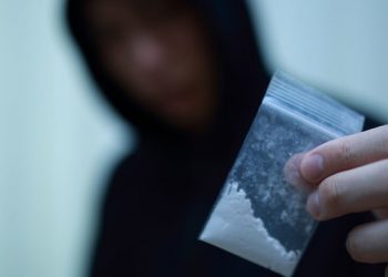 La poștă, după droguri. Schema după care acționau învinuiții | VIDEO