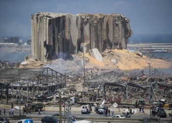 Экс-премьер-министру и ещё трем бывшим министрам Ливана предъявлены обвинения по делу о взрыве в порту | VIDEO