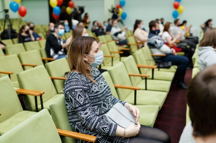 Încă 42 de familii din Orhei au primit indemnizații de 7000 și 10000 de lei la nașterea copilului