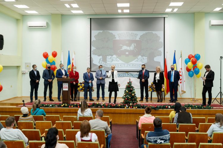 Încă 42 de familii din Orhei au primit indemnizații de 7000 și 10000 de lei la nașterea copilului