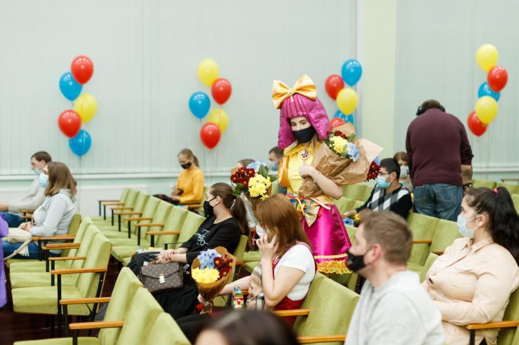 Încă 42 de familii din Orhei au primit indemnizații de 7000 și 10000 de lei la nașterea copilului