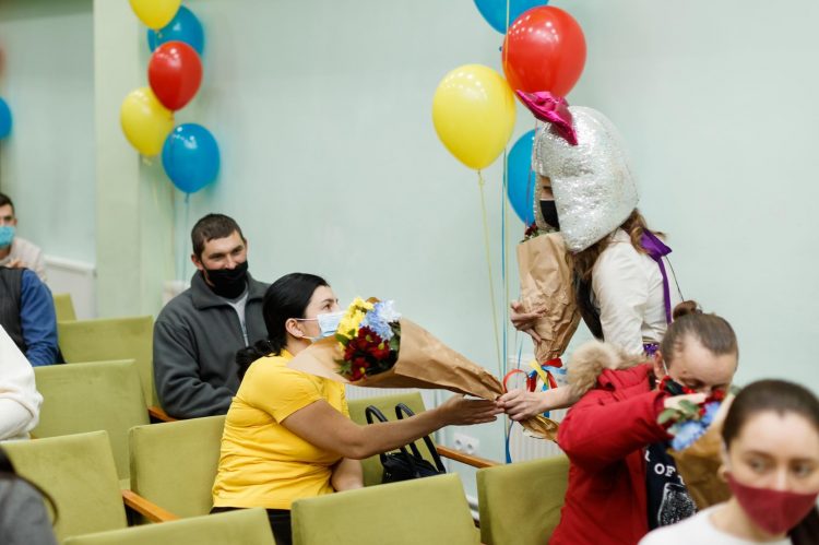 Încă 42 de familii din Orhei au primit indemnizații de 7000 și 10000 de lei la nașterea copilului