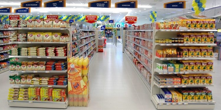 Pe jumătate din rafturile magazinelor vor fi comercializate produse alimentare autohtone. Legea a fost promulgată