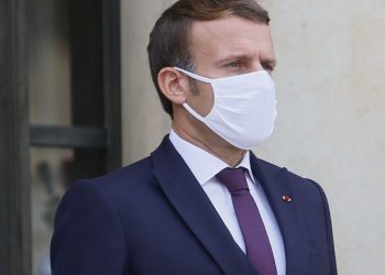 Președintele Franței, testat pozitiv la Covid-19