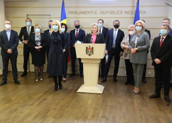 Platforma „Pentru Moldova” condamnă demisia Guvernului în lipsa unui plan anti-criză