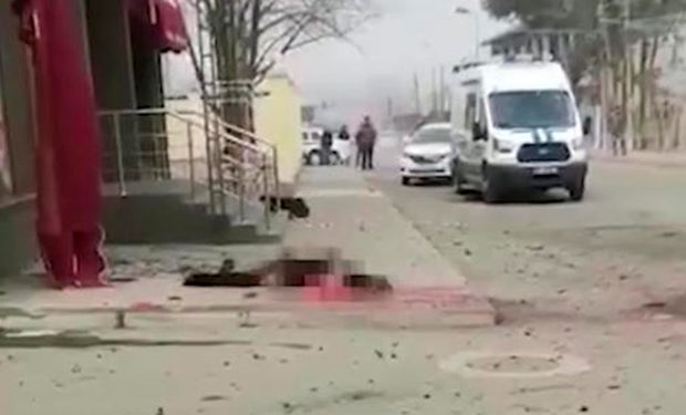 Террорист-смертник подорвал себя у здания ФСБ в Карачаево-Черкесии