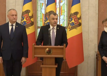 Platforma «Pentru Moldova»: Decizia premierului este una iresponsabilă. Demisia Guvernului a stârnit discuții aprinse în spațiul public și pe arena politică | VIDEO