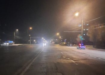 В Кишиневе автомобиль сбил перебегавшую дорогу девушку. Она погибла